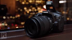 Top 5 Best DSLR Camera Reviews & Buying Guide